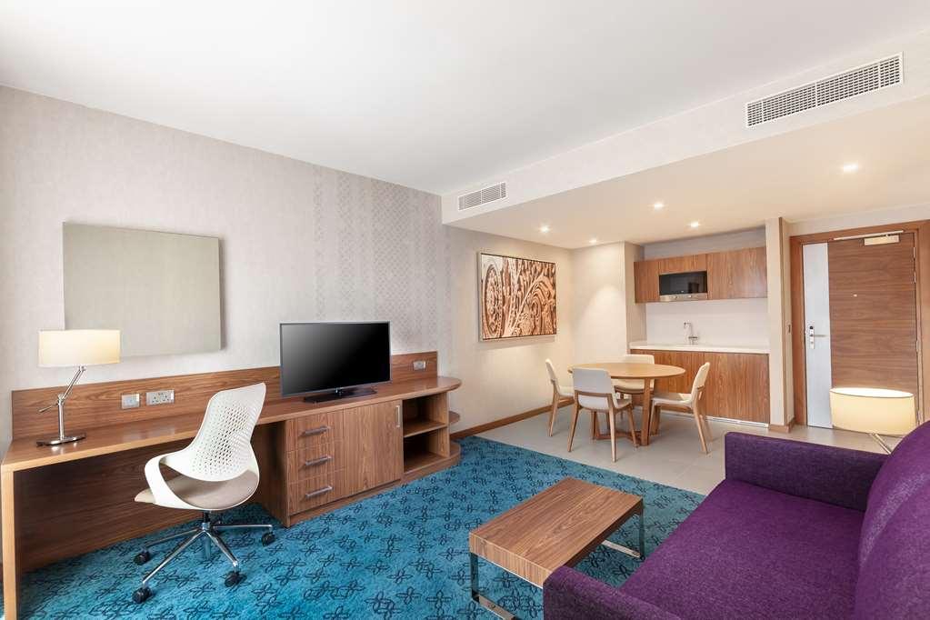 Doubletree By Hilton Dubai Al Jadaf Hotel Phòng bức ảnh