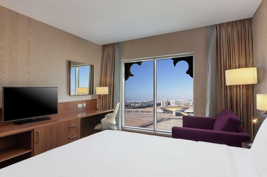 Doubletree By Hilton Dubai Al Jadaf Hotel Phòng bức ảnh